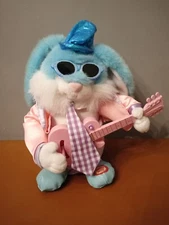 Vtg Smart Planet INTERACT Elvis Presley Blue Pink Bunny Guitar Plush Toy (B14)