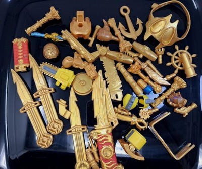 Moose Mini Toy Treasure X Sunken Ship Gold Color Lot Accessory Random Piece Mix