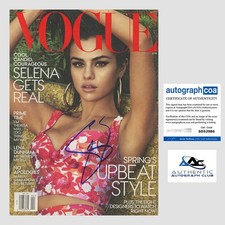 SELENA GOMEZ AUTOGRAPH SIGNED VOGUE MAGAZINE ACOA