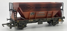 Hornby R6154A PGA Hopper Wagons RMC livery Factory Weathered Unboxed OO Gauge