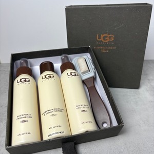 UGG Australia Sheepskin Care Kit Clean Condition Restore