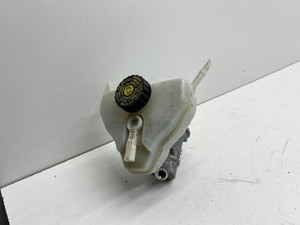 Mercedes-Benz C W205 2018 Bremsmasterzylinder A2054300002