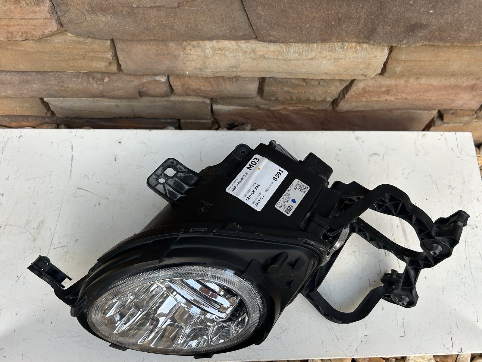 2016-2020 Bentley Bentayga Drivers Side Full LED Headlight Oem