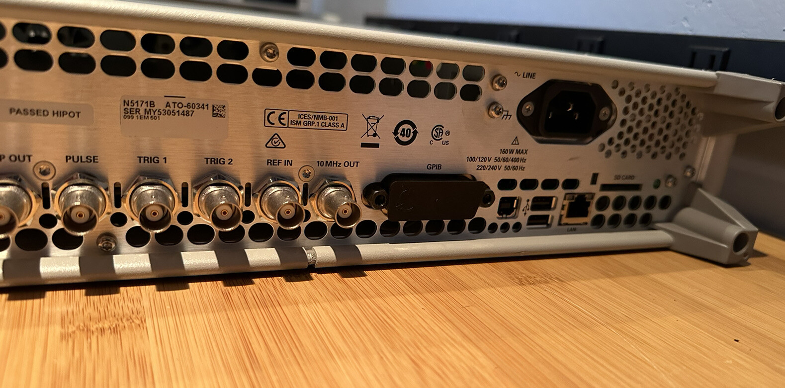 Keysight N5171B EXG Analog Signal Generator 9kHz1GHz opt 099, 1EM, 501