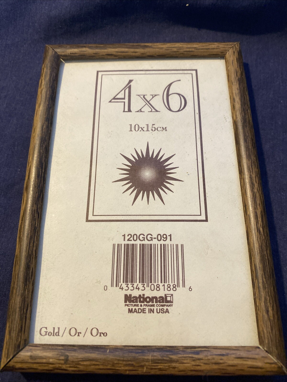 Vintage Woodgrain 4x6 Photo Frame Ornate Free Standing Display  -image