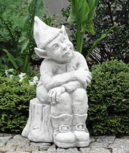 Gnom sitzend wach (S201116) Gartenfiguren Statuen Dekoration Steinguss