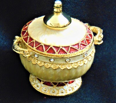 NWT 1997 Enameled Metal Jewelry Trinket or Pill Box Red Border Jeweled Design 