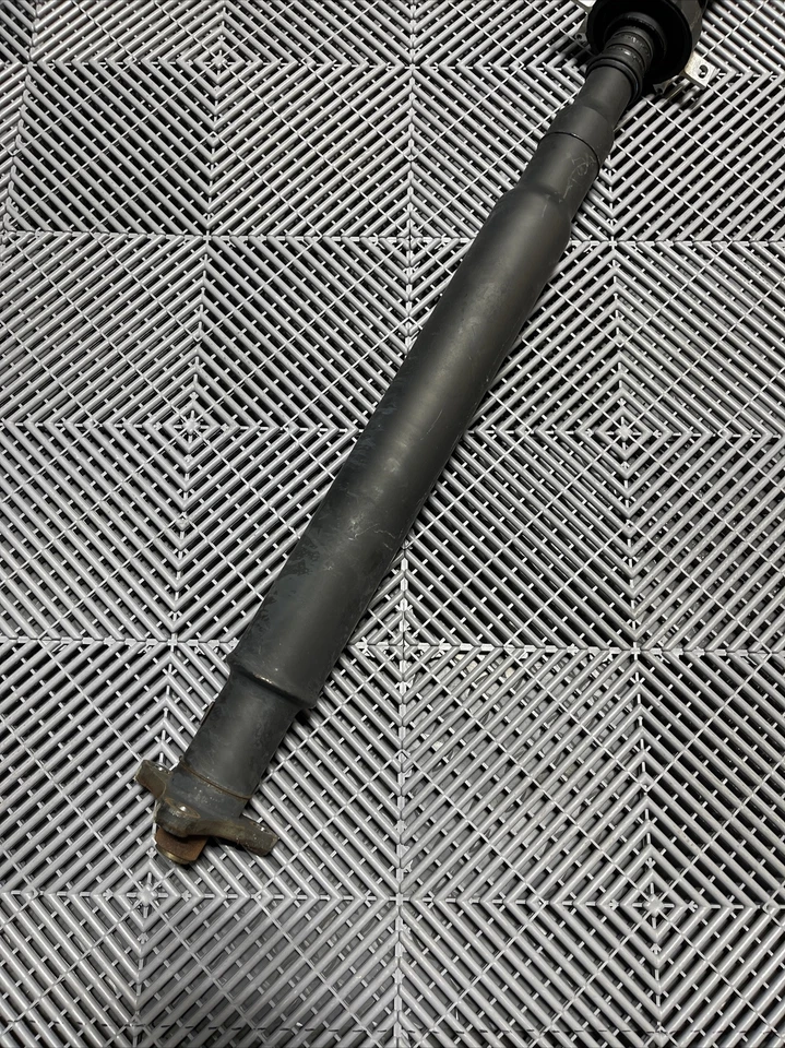 2009-2018 BMW 650i F12 F13 RWD Drive Shaft Auto Transmission OEM - Изображение 3 из 4