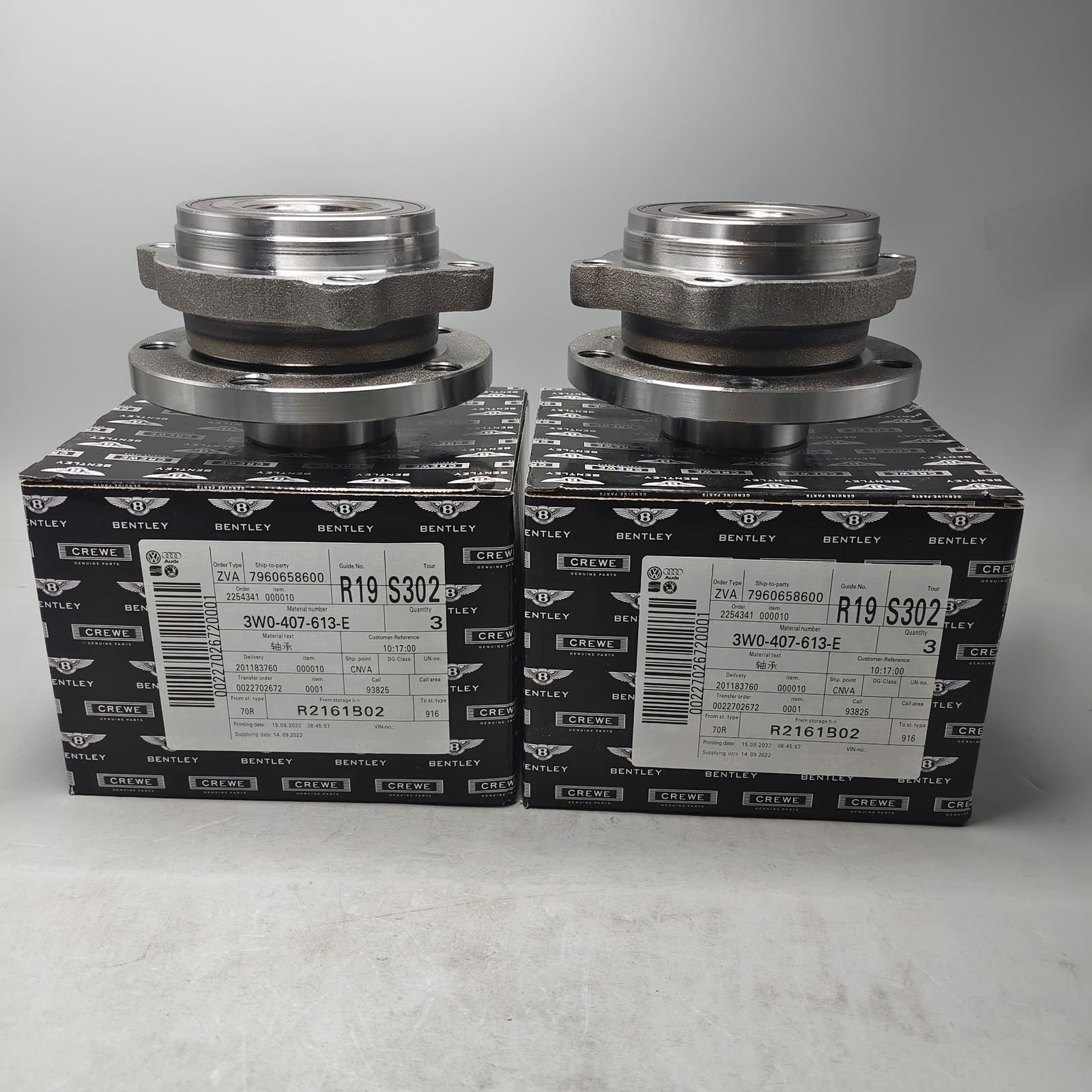 Bentley Continental GT 2004-2018 Hub bearing assemblies 2 pcs P/N 3W0407613E