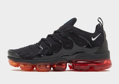Defekter Nike Air Vapormax Plus  (Herren rechter Schuh 6 & linker Schuh ist 7) schwarz