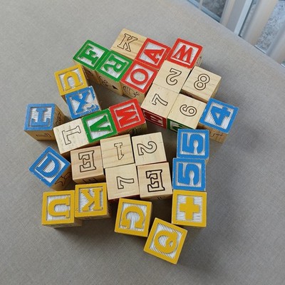 30 wooden alphabet and number blocks classic style 1'' cubes