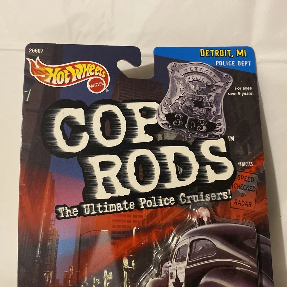 Hot Wheels Cop Rods Serie 2 Detroit, MI Departamento de Policía Rodger Dodger Foto 3 de 4