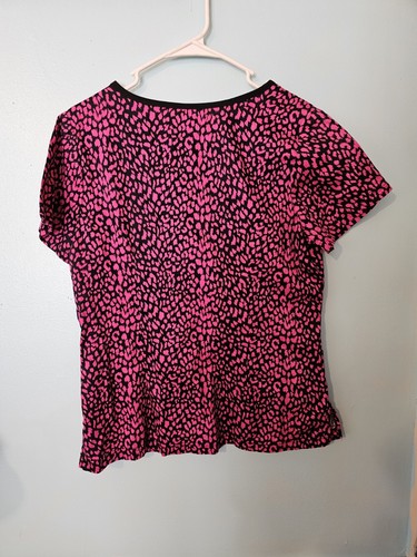 Betsy Johnson Marke hellrosa Punkte auf schwarzem Peeling Top - Gr. M - Bild 4 von 4