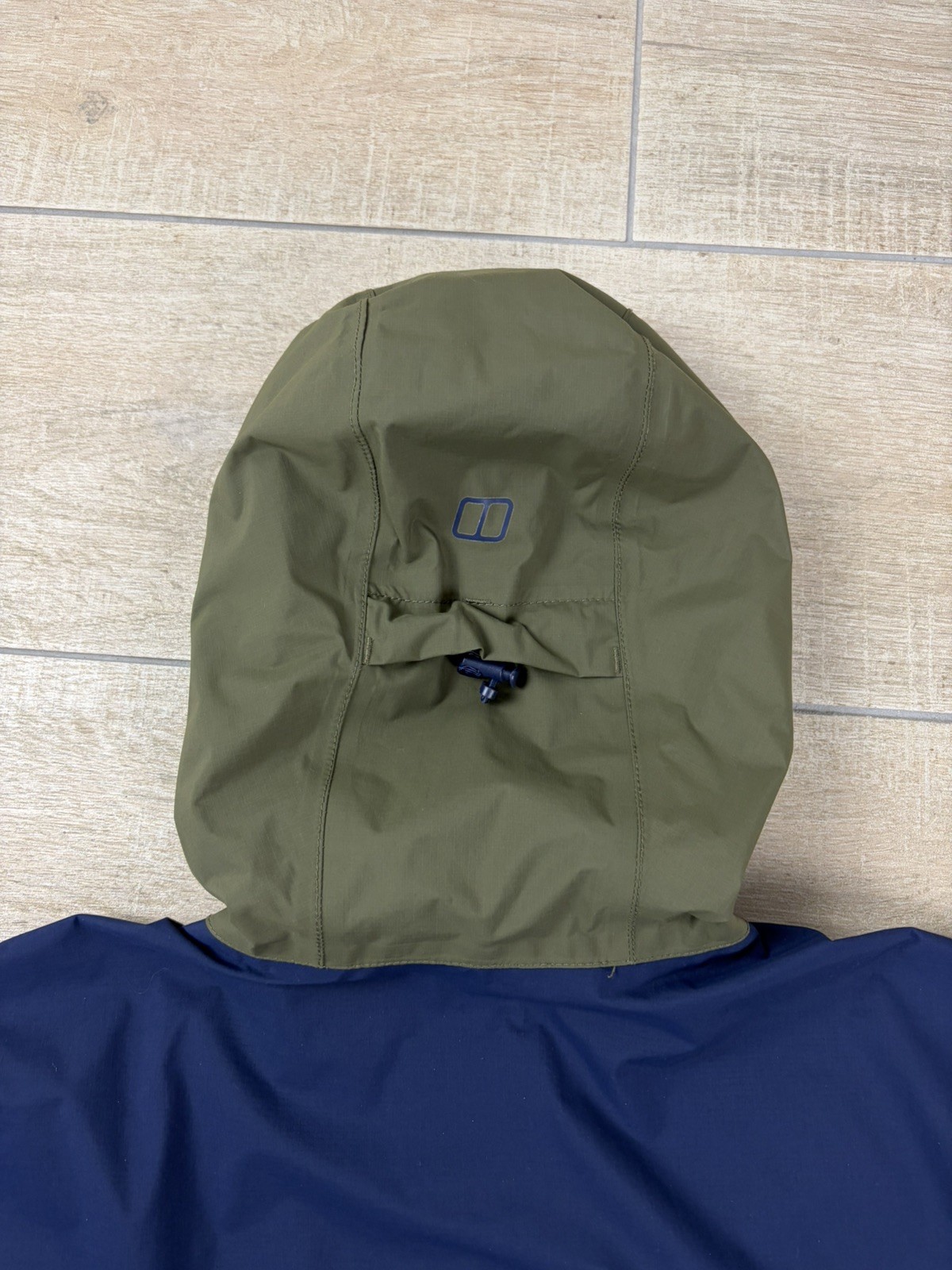 Berghaus Hydroshell Waterproof Jacket Size S Navy… - image 14