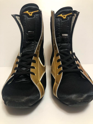 Rare! Limited to 10 pairs! Mizuno Naoya Inoue Replica Quantity