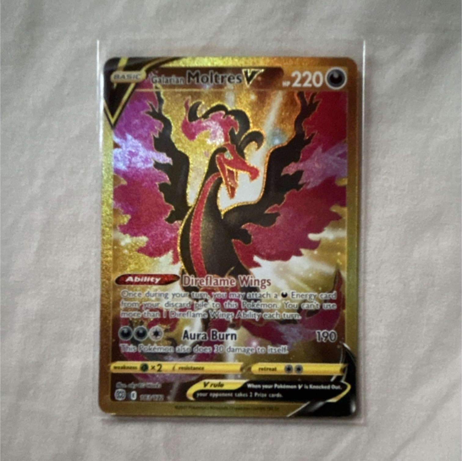 Pokémon Galarian Moltres V Full Art Secret Rare Holo 183/172 Brilliant Stars
