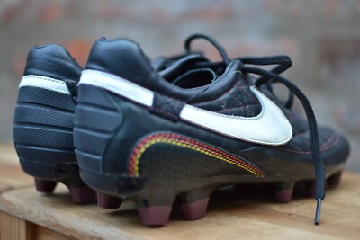 Nike Tiempo Ronaldinho Dois 7.5UK | eBay