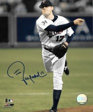 * PAT NESHEK * signed 8x10 photo * MINNESOTA TWINS * COA * 4