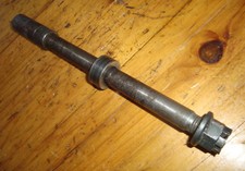 Honda CL 250 S MD04 Vorderachse + Distanzbuchse Achse vorne axle front CL250S