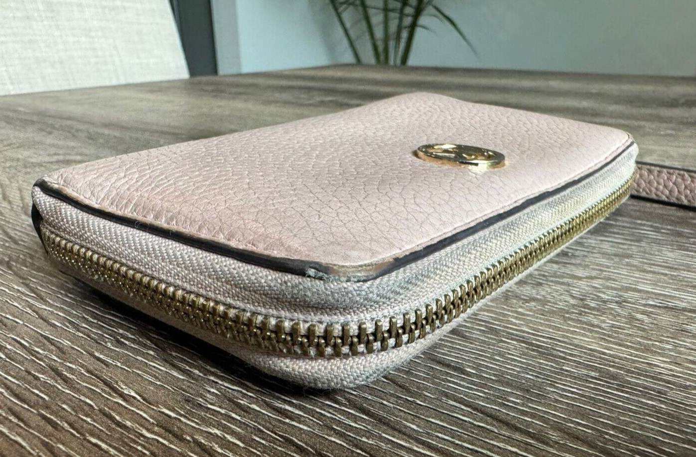 Michael Kors Multi Function Leather Phone Case Wa… - image 3