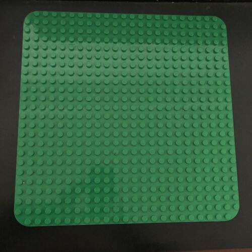 Lego Duplo Large Green Baseplate Board Base Plate 15" x 15" 4268 02-1 - Picture 1 of 5