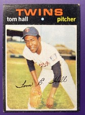 Tom Hall - Twins 1971 #313 Topps Baseball Card - Near Mint