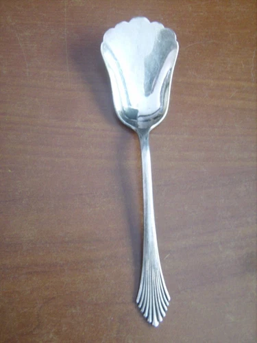 Pretty antique silver metal shovel spoon "Gero 90" measuring 12.8 cm