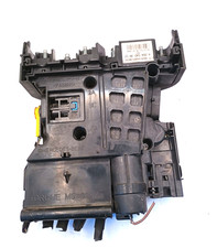 MERCEDES BENZ C CLASS W204 2007-2014 BATTERY FUSE BOX A2045403850