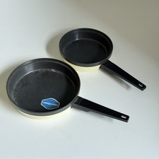 Lot Of 2 Vintage Chiltons Children  s Play Pots And Pans Cream Pretend T73