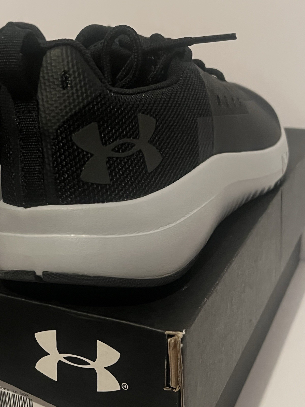 Under Armour UA TR96 Black Athletic Shoes  - Men's US 8.5 - New In Box - READ thumbnail 6