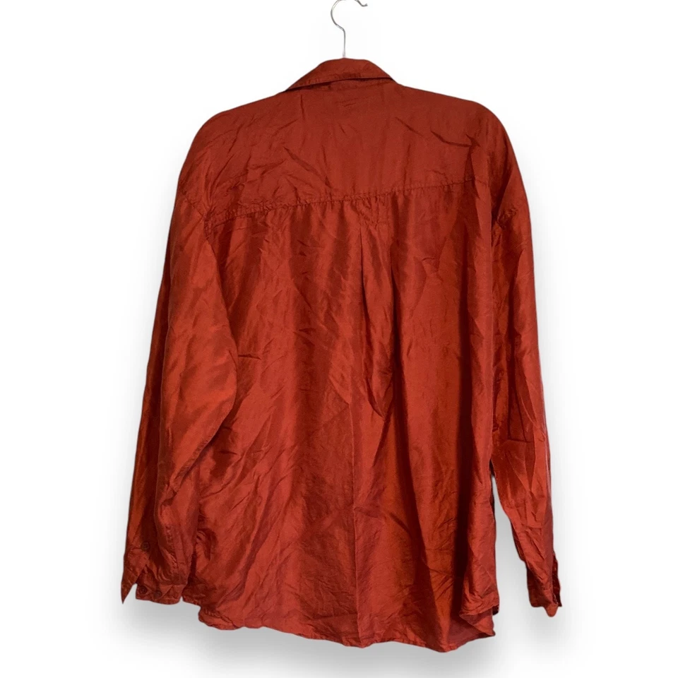 Camisa Vintage Anos 90 Imagination Ferrugem Vermelha 100% Seda Ajuste Solto Gola Tamanho Grande - Imagem 3 de 4