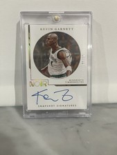 Panini Noir 2021-22 Kevin Garnett Snapshot Signatures Holo Gold Auto /10