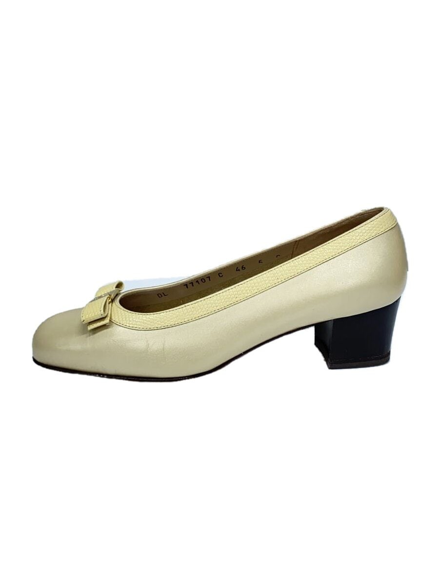 Salvatore Ferragamo Stamped Leather Switchable Pumps in 5 CRM 77107