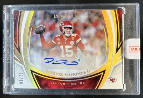 2025 Panini Immaculate Collection Patrick Mahomes II Clutch Time Ink Auto #/10