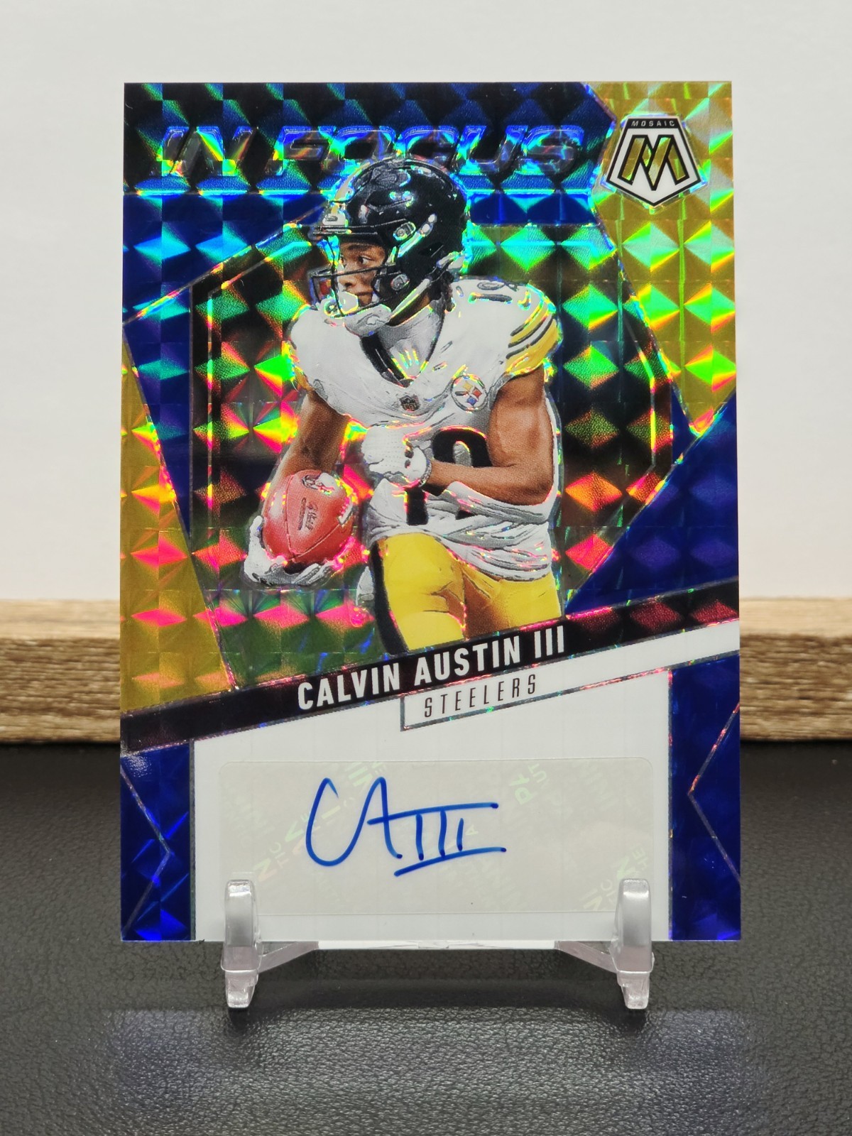 Panini Mosaic 2025 Calvin Austin III Steelers In Focus Sig Blue Prizm Auto /99