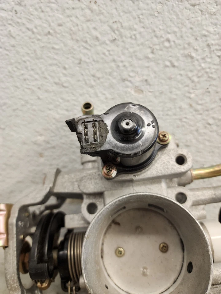 Оригинальный корпус дроссельной заслонки Mitsubishi 1999-2005 Eclipse Galant 2,4 (2) прочтите описание👁 - Изображение 4 из 4