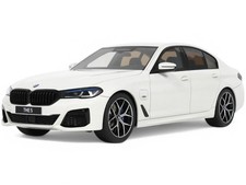 2023 BMW 545E XDRIVE M SPORT ALPINE WHITE 1/18 MODEL CAR BY GT SPIRIT GT496