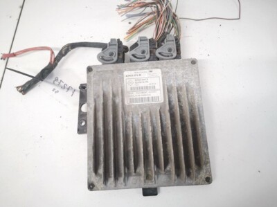 Renault Megane 2004 ECU Engine Computer (Engine Control Unit) 8200 #1590029-52
