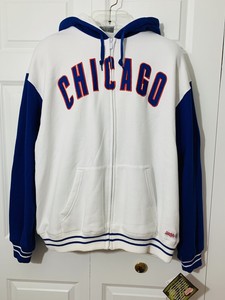 cubs hooded sweatshirt