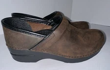 Dansko 206780202 Professional Antique Brown Oiled Leather Clogs Wmn US 7 EU 38