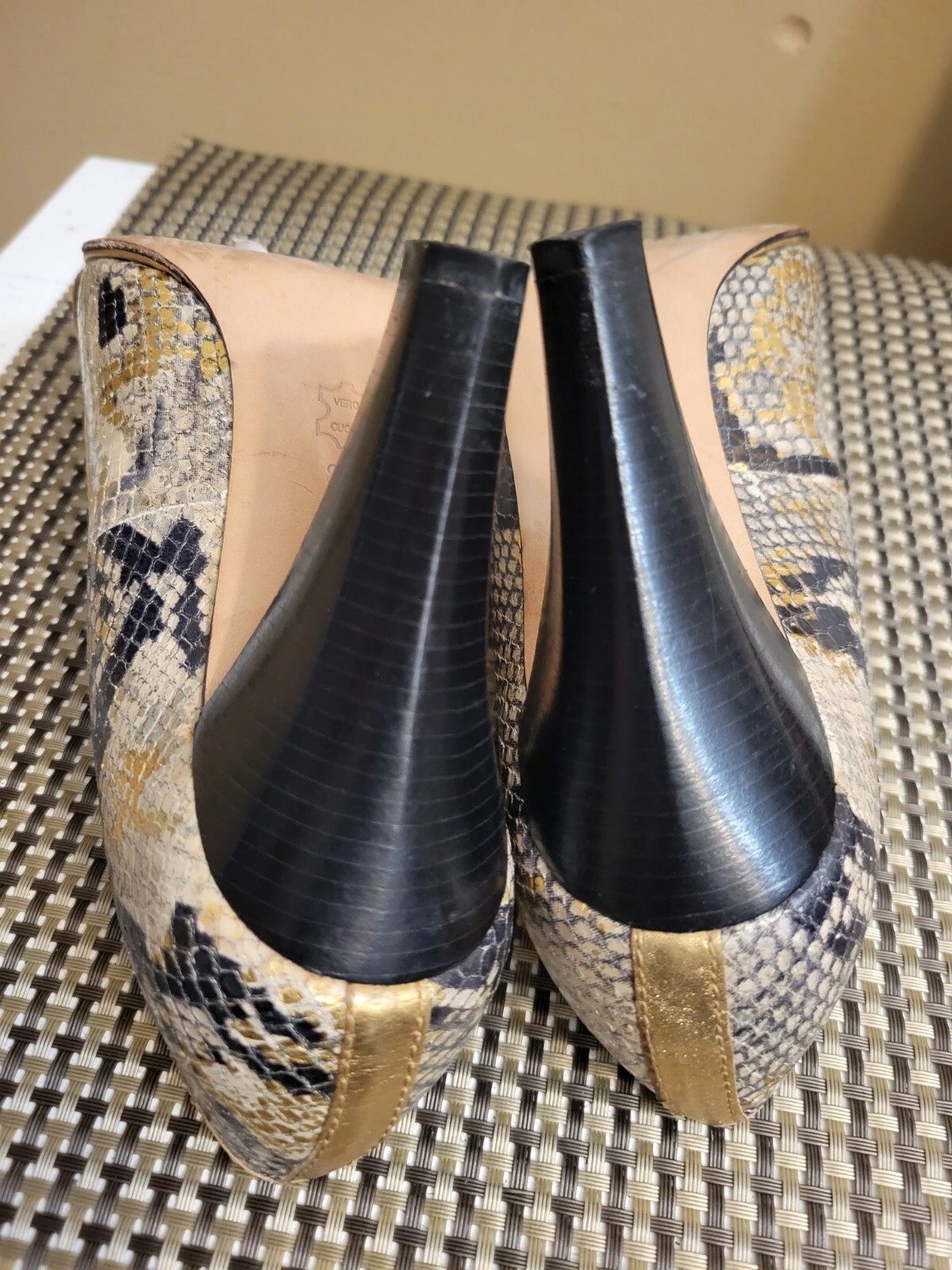 Michael Kors 8 M Python Print Gold Round Toe Pump… - image 7