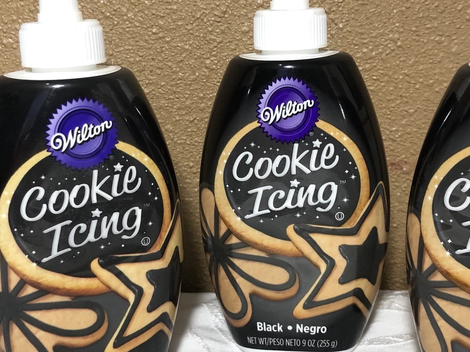 Fondant glaseado galleta negro Wilton 3 unidades de 9 oz Foto 2 de 4