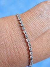 18ct gold / 14ct gold 3.11 carat diamond bracelet hallmarked