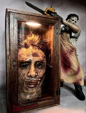 The Texas Chainsaw Massacre 1/1 Movie props Head model statue with frame H40cm