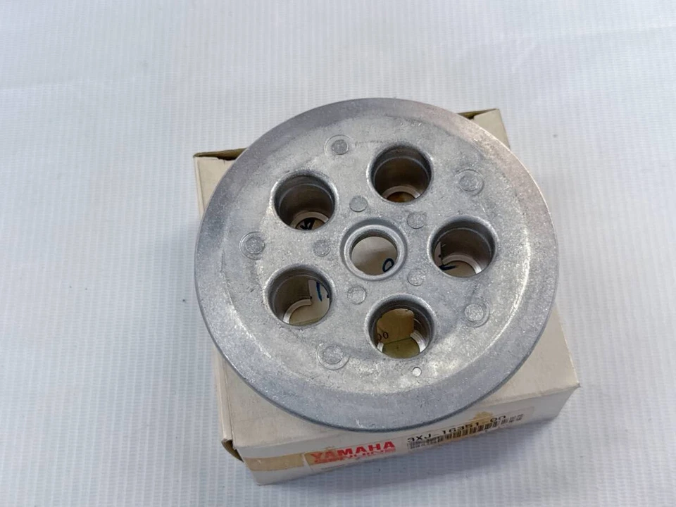 Placa de presión de embrague genuina Yamaha YZ125 3XJ-16351-00 Foto 4 de 4