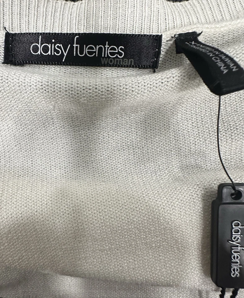 Cárdigan corto para mujer Daisy Fuentes talla 1X Foto 3 de 4
