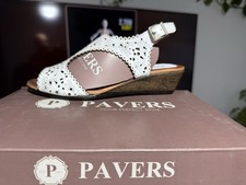 Pavers Women White Sandals Size UK6/EU39