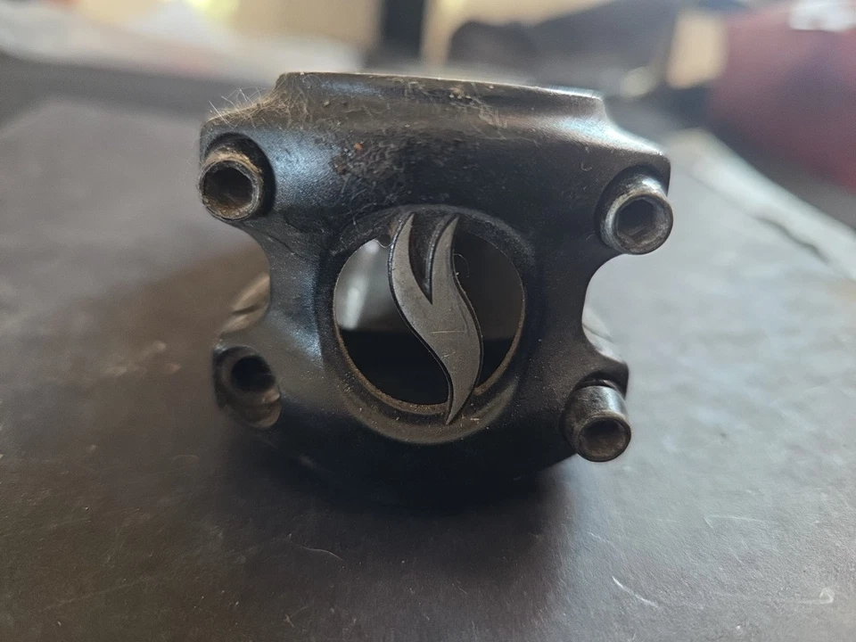 Giant Connect SL 100mm Stem 8 Degree rise Alloy Black 31.8mm Clamp [ssg] - Image 4 of 4