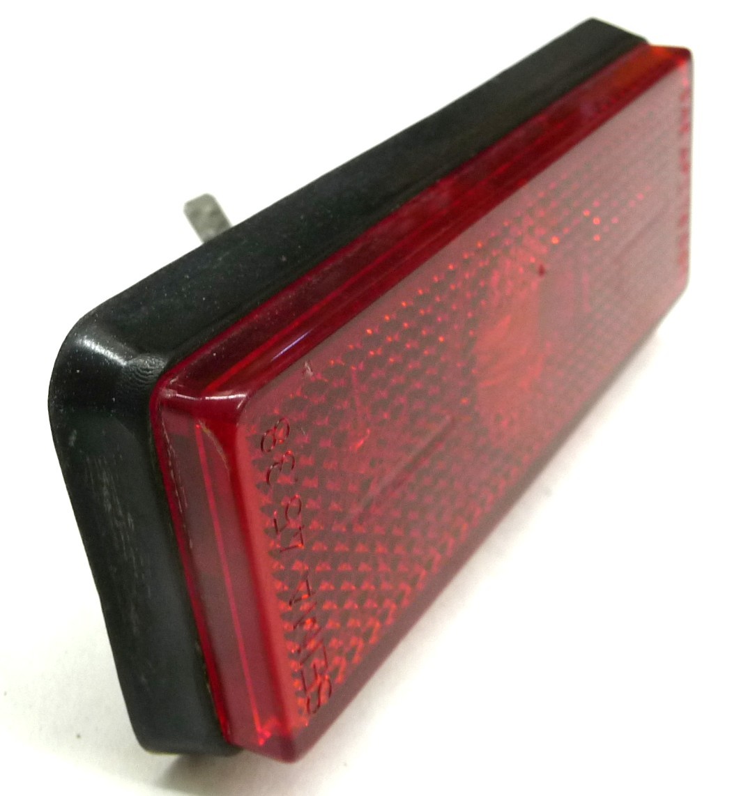1985-1988 Ferrari 328 Mondial Rear Side Marker Light 60780400 OEM A1(1)