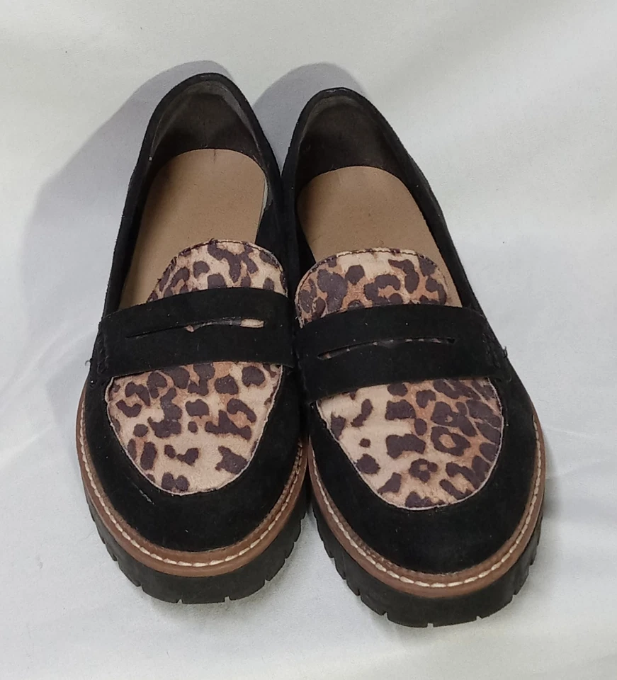 Mocasines JellyPop para mujer talla 9,5 M imitación gamuza estampado de leopardo y suela negra Foto 3 de 4